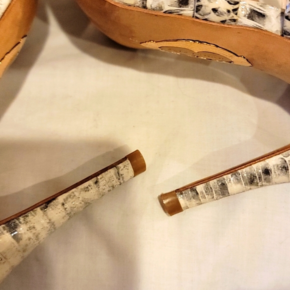 ElieTahari Stiletto Sandals Leather Snake Print - Picture 5 of 6